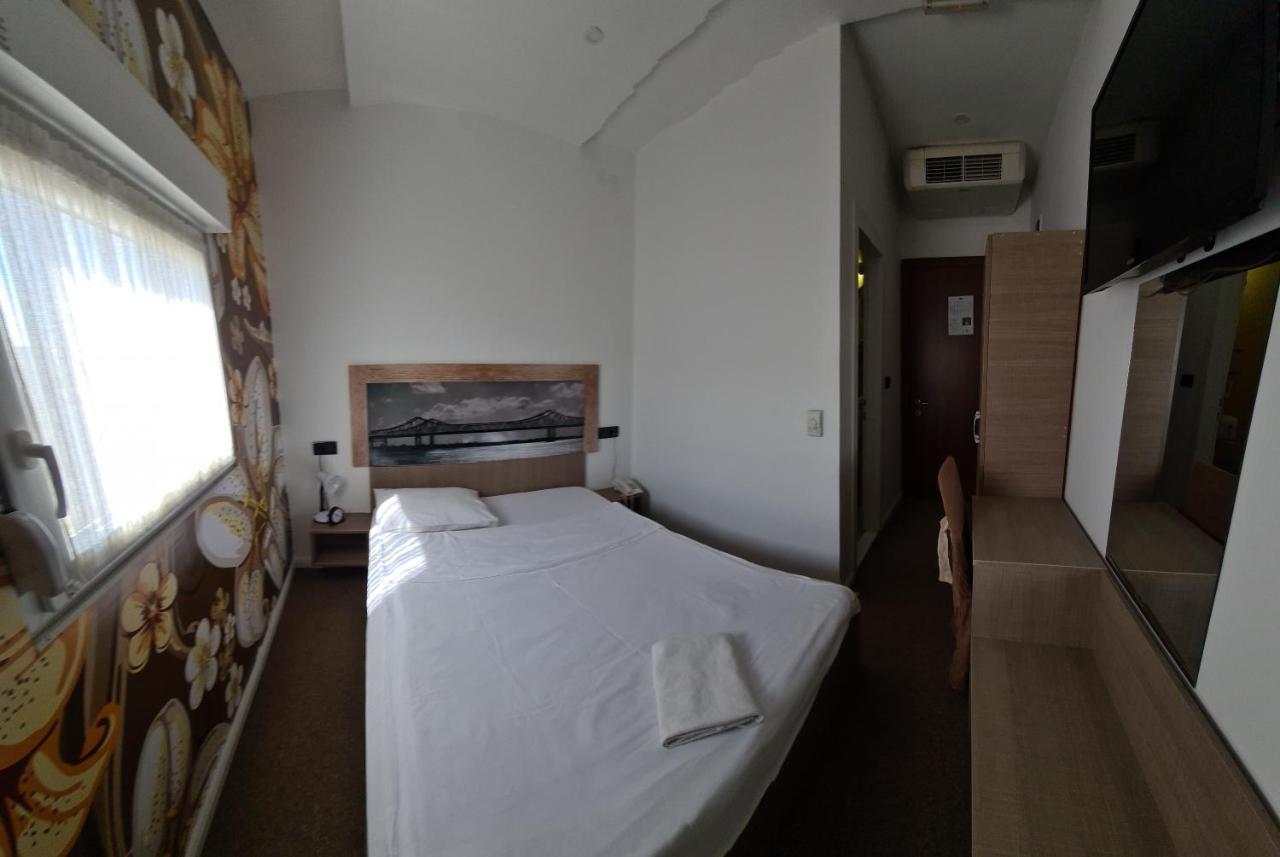 Garni Hotel & Spa Nicolo Kruševac エクステリア 写真
