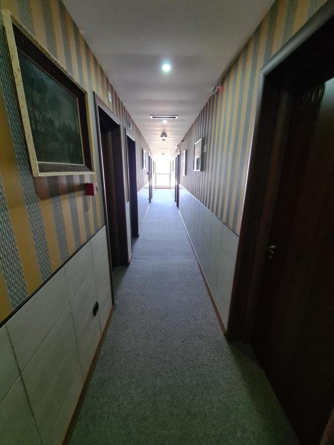 Garni Hotel & Spa Nicolo Kruševac エクステリア 写真