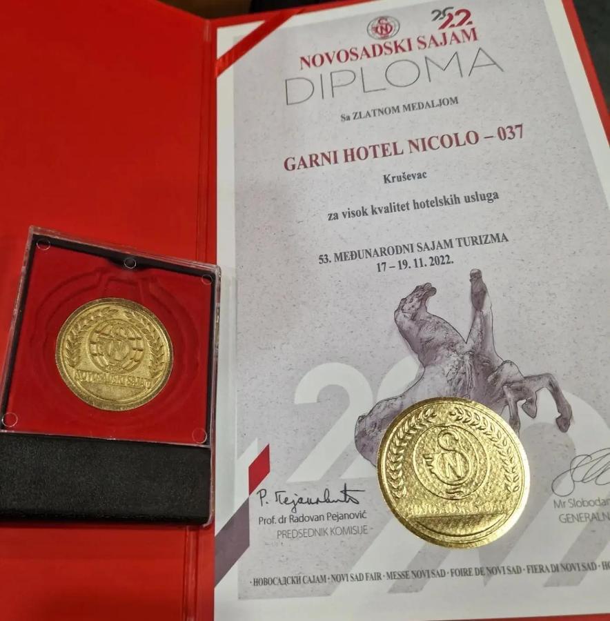 Garni Hotel & Spa Nicolo Kruševac エクステリア 写真